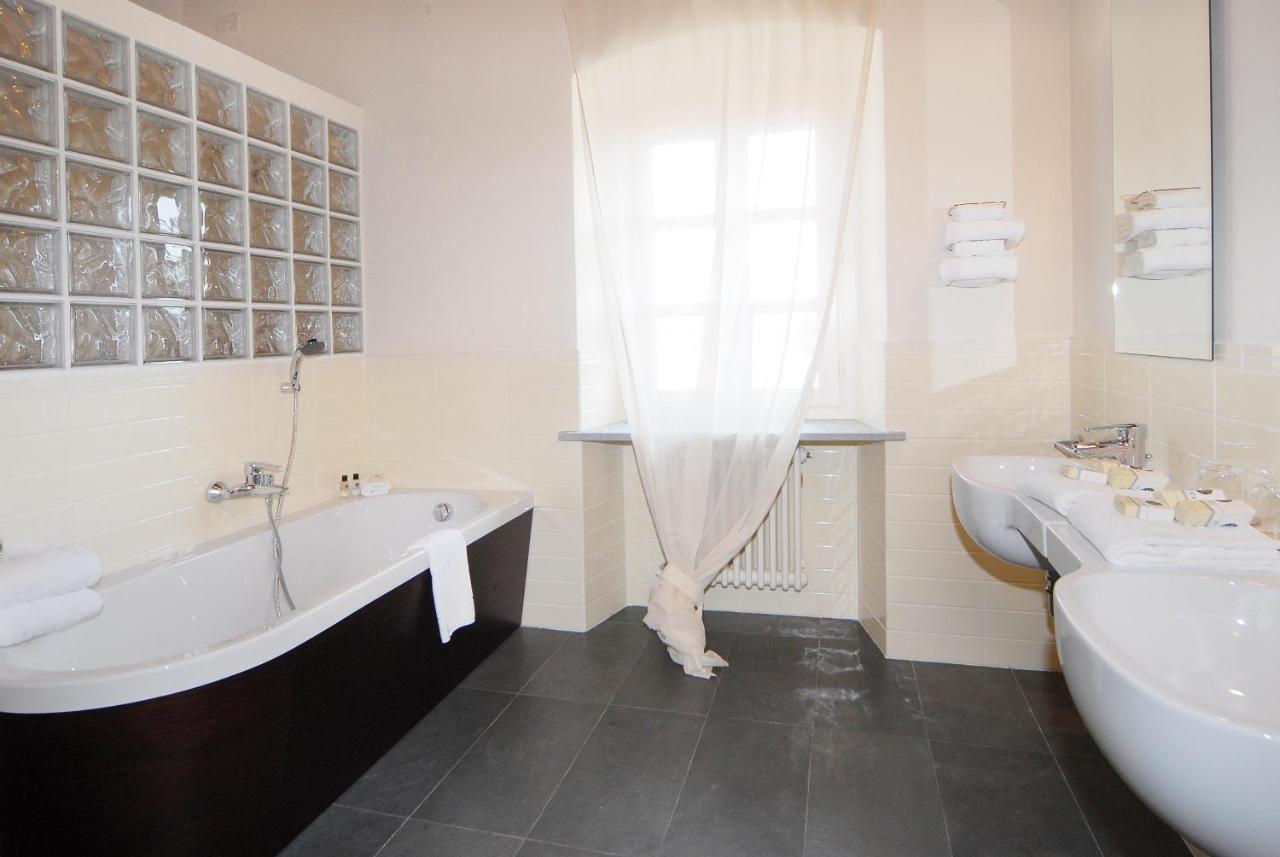 Hotel Antico Podere Propano Saluzzo Buitenkant foto