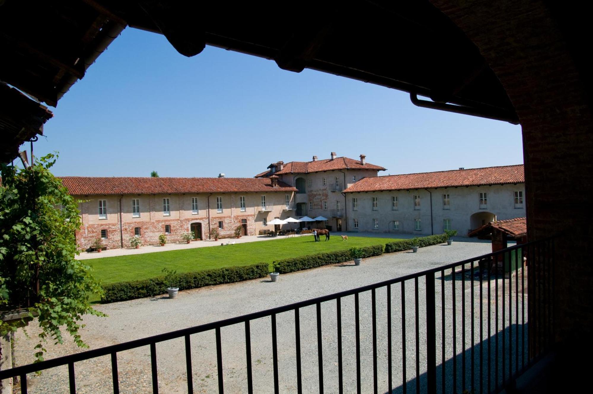 Hotel Antico Podere Propano Saluzzo Buitenkant foto